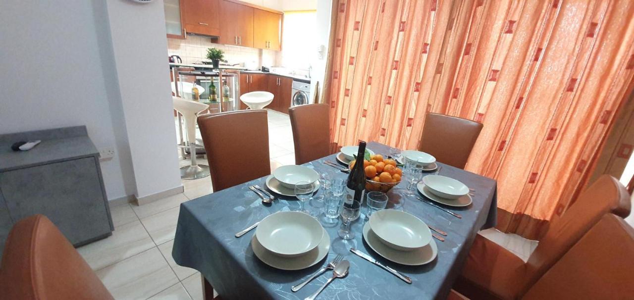 Vasilas Holiday Apartment #2 Larnaca Extérieur photo