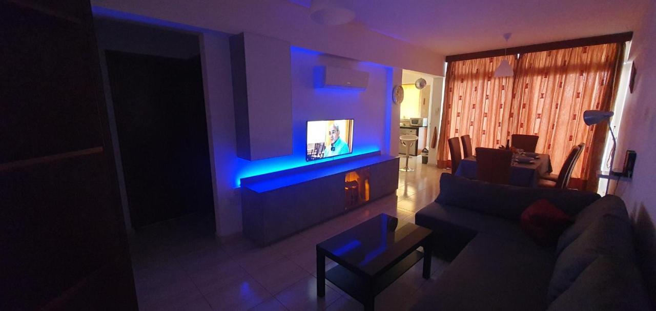 Vasilas Holiday Apartment #2 Larnaca Extérieur photo