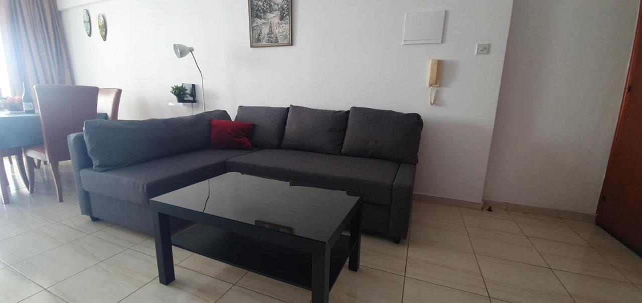Vasilas Holiday Apartment #2 Larnaca Extérieur photo